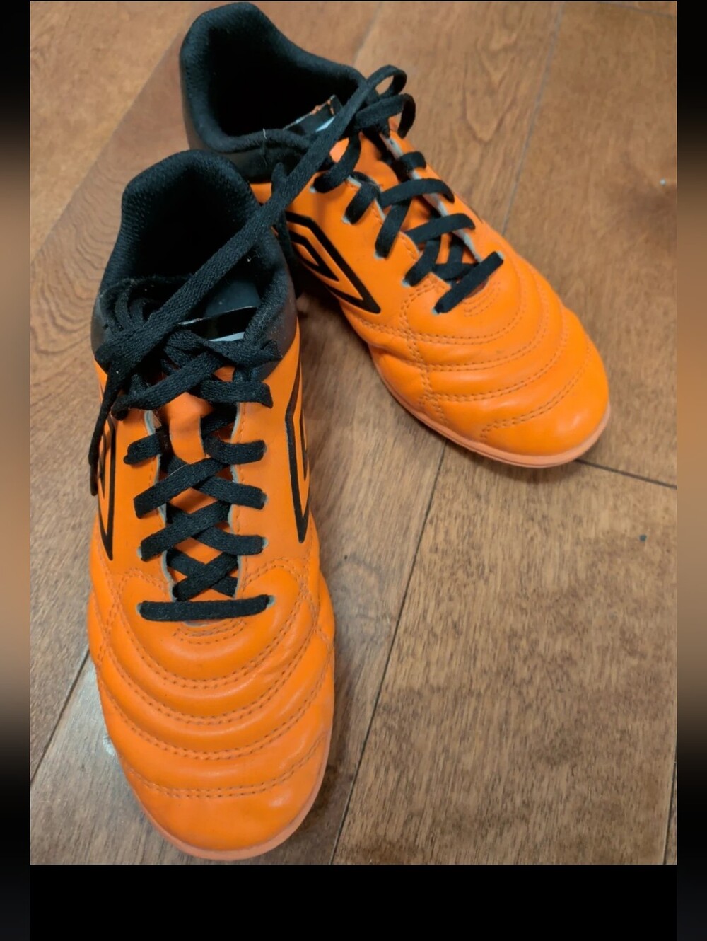 Umbro Kids Indoor Court Shoes / Futsal Shoes